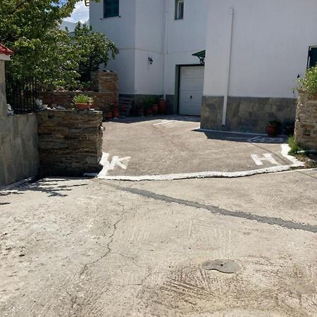 Agkyra Rooms Aladhinon Exterior foto