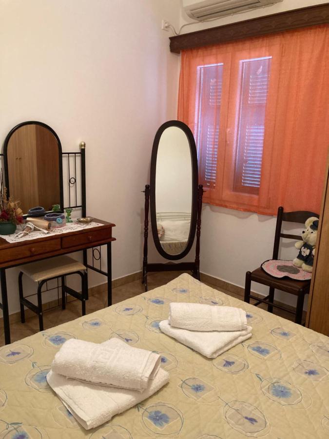 Agkyra Rooms Aladhinon Exterior foto