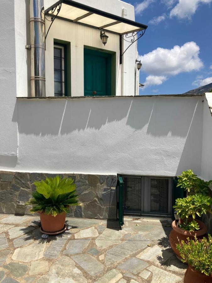 Agkyra Rooms Aladhinon Exterior foto